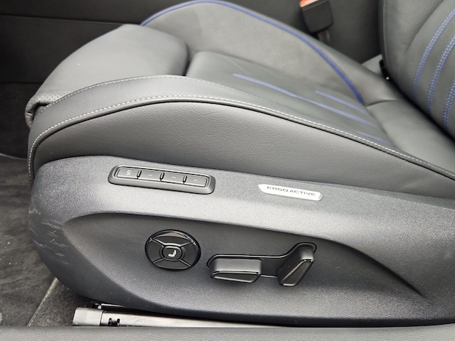 Volkswagen Passat 2.0 TDI R-Line Variant