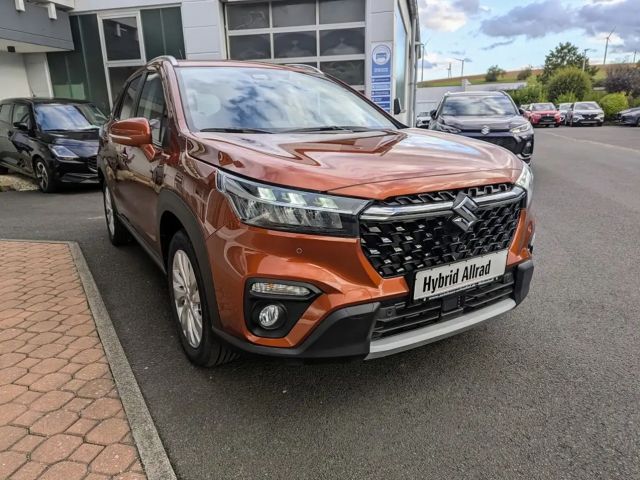 Suzuki S-Cross AllGrip Hybrid