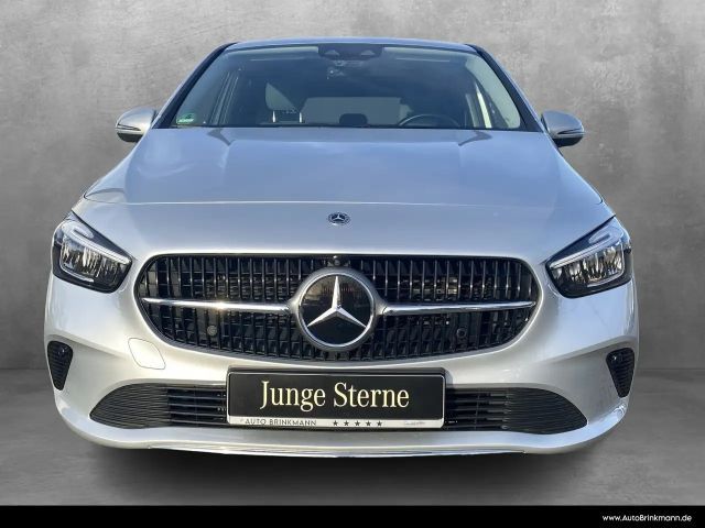 Mercedes-Benz B 200 B 200 d