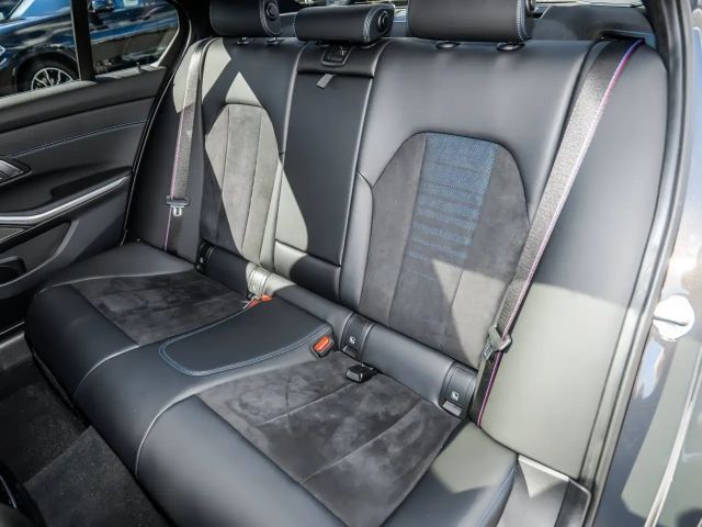 BMW 330 330i M-Sport Sedan