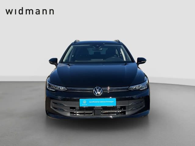 Volkswagen Golf 1.5 TSI Life Variant