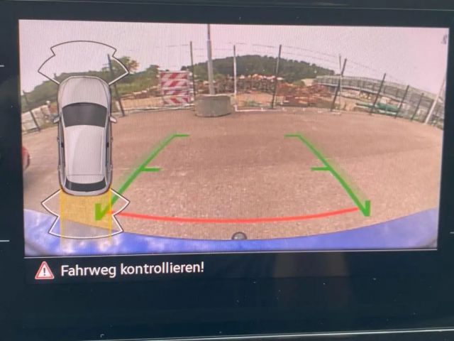 Volkswagen T-Roc 1.5 TSI R-Line Style