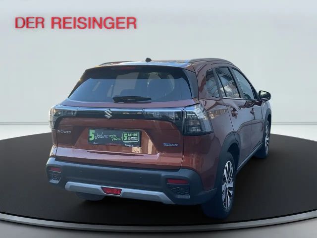 Suzuki S-Cross Flash