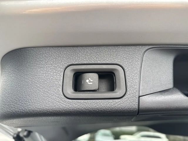 Mercedes-Benz GLB 200 4MATIC GLB 200 d