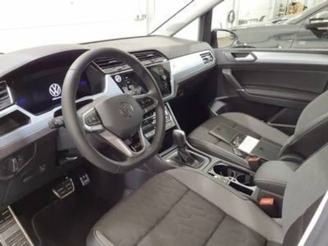 Volkswagen Touran 2.0 TDI DSG IQ.Drive