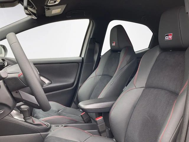 Toyota Yaris GR Hybride VVT-i