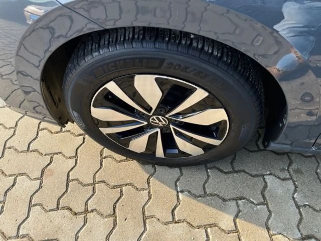 Volkswagen Golf 2.0 TDI DSG Golf VIII Variant