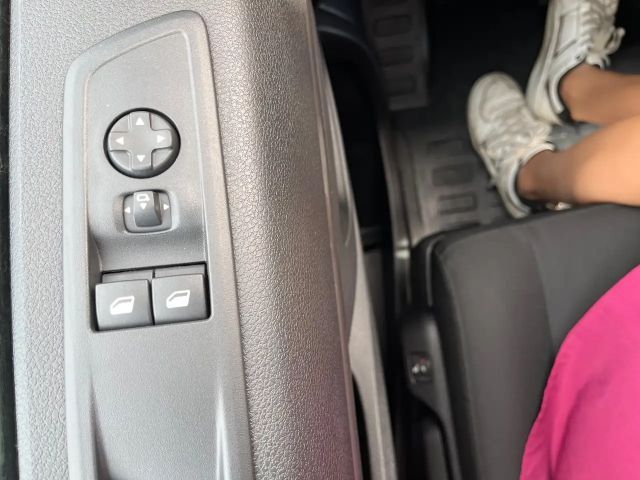 Opel Zafira Life 2.0 *Automatik* 9-Sitzer*Kamera*Klima