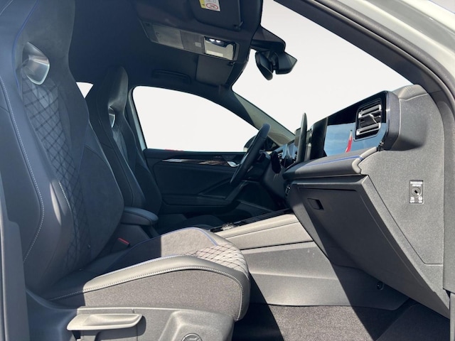 Volkswagen Tiguan R-Line eHybrid