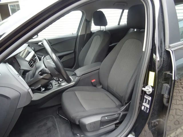 BMW 118 118i Advantage pakket Sedan