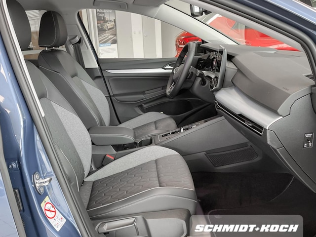 Volkswagen Golf 1.5 eTSI DSG