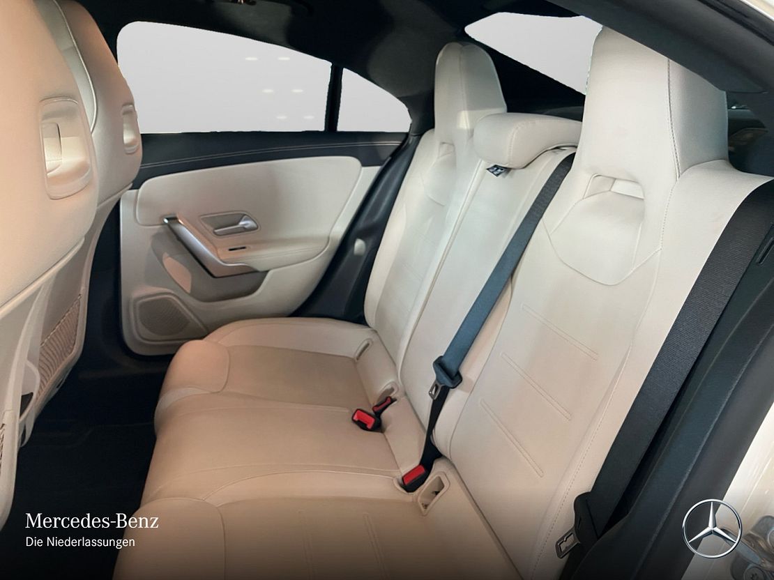 Mercedes-Benz CLA 200 CLA 200 d Coupé