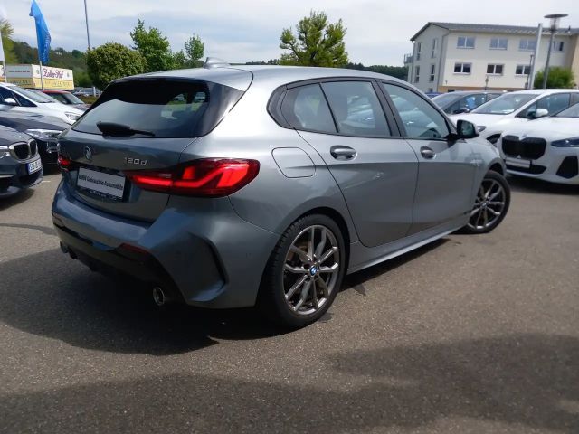 BMW 120 120d M-Sport Sedan xDrive