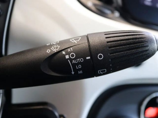 Fiat 500 Hybrid *Navi*Klimaautomatik*PDC*Temp.*ALU*