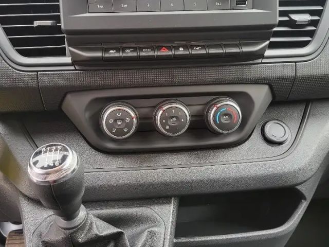 Nissan Primastar L2H1