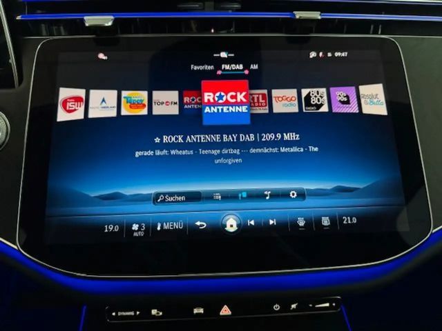 Mercedes-Benz E 220 AVANTGARDE E 220 d Sedan