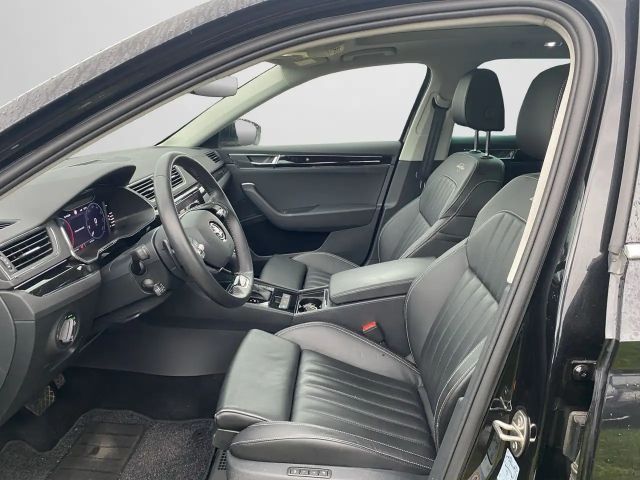 Skoda Superb 2.0 TDI Combi