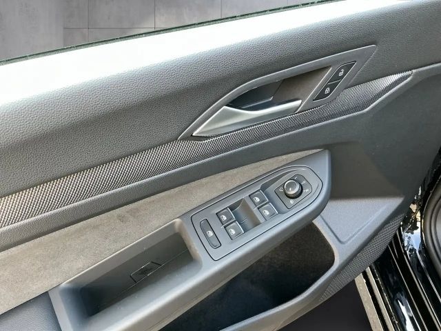 Volkswagen Golf DSG Sport