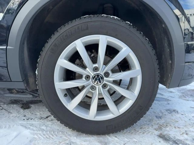 Volkswagen T-Roc 1.5 TSI DSG R-Line