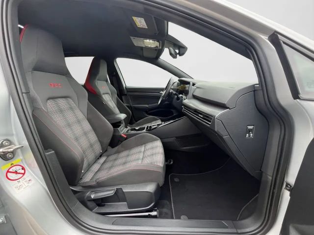 Volkswagen Golf 2.0 TSI DSG GTI Golf VIII Style