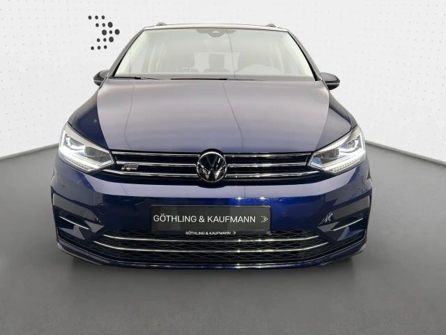 Volkswagen Touran 1.5 TSI DSG IQ.Drive R-Line