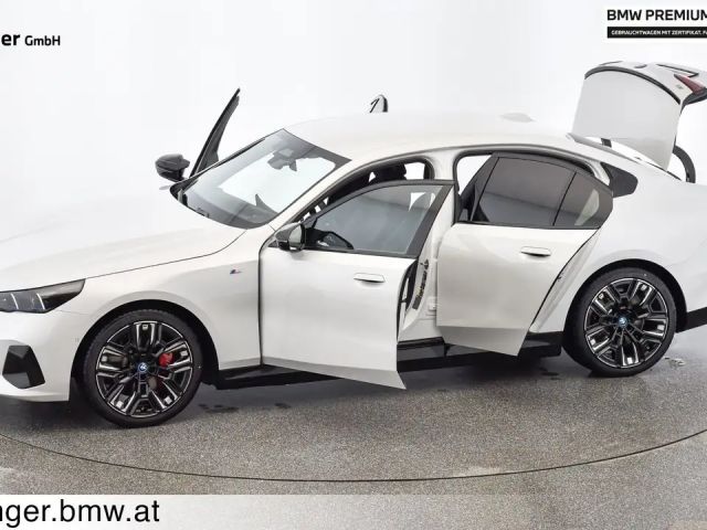 BMW i5 M60 Sedan xDrive