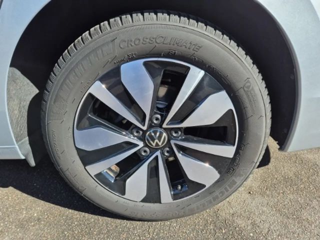 Volkswagen Golf DSG Move Variant