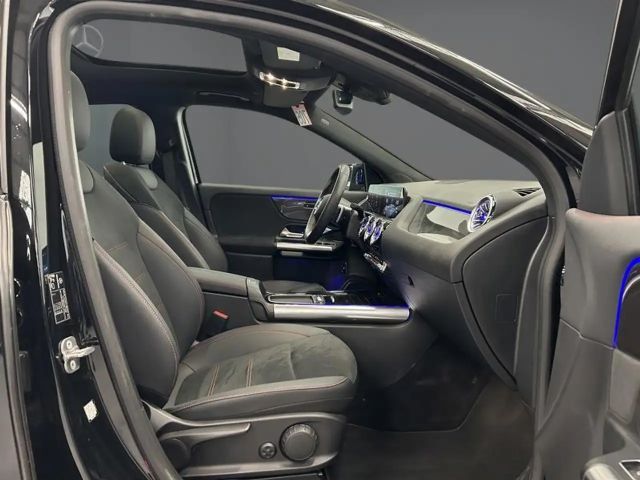 Mercedes-Benz GLA 180 AMG Line