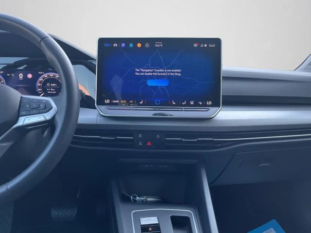 Volkswagen Golf 1.5 eTSI DSG Golf VIII Life