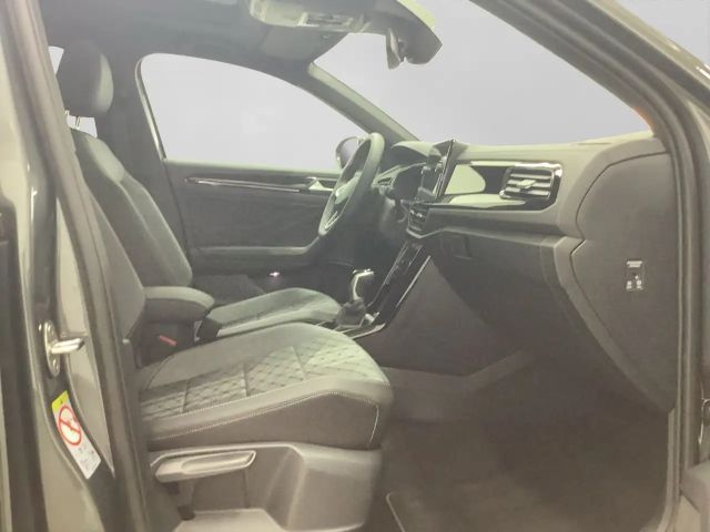 Volkswagen T-Roc 1.5 TSI DSG R-Line