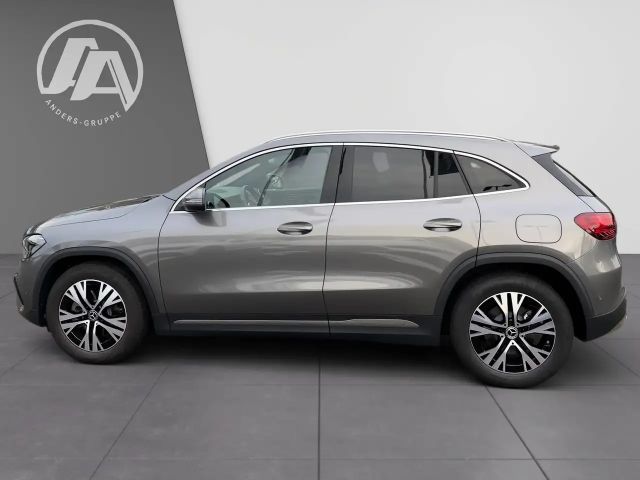 Mercedes-Benz GLA 220 4MATIC Progressive