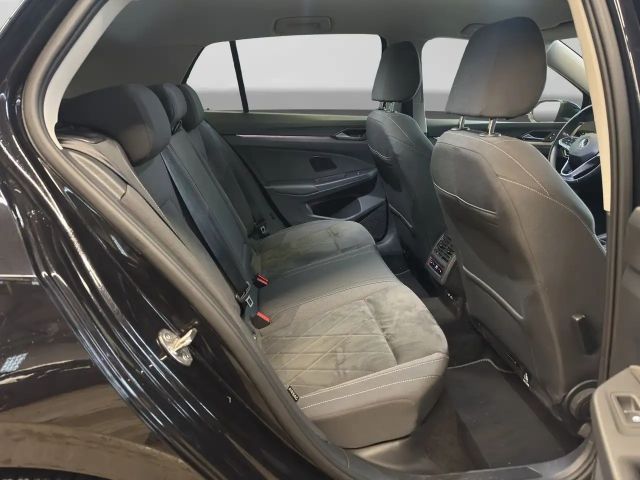 Volkswagen Golf 1.5 TSI Life