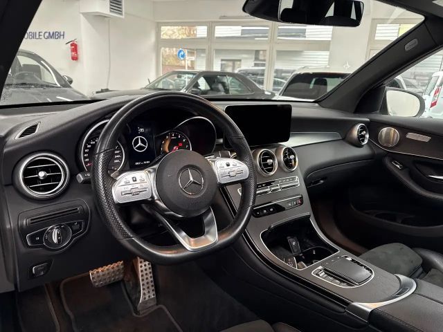 Mercedes-Benz GLC 200 AMG Line