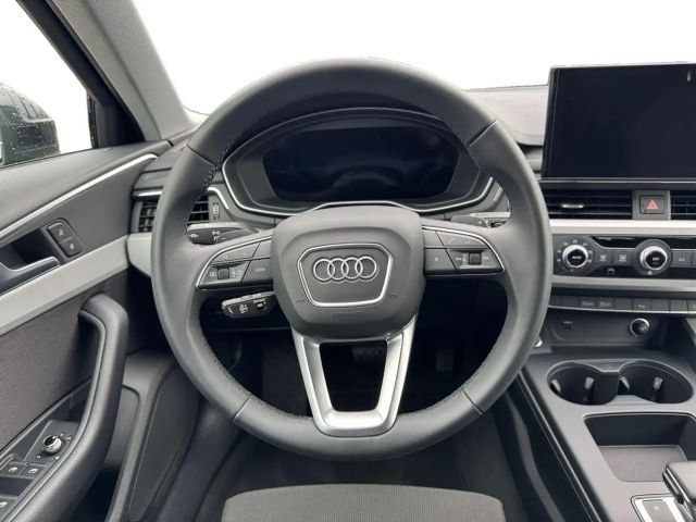 Audi A4 35 TFSI Avant S-Tronic
