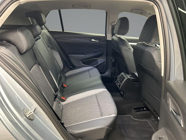 Volkswagen Golf 1.5 TSI Golf VIII