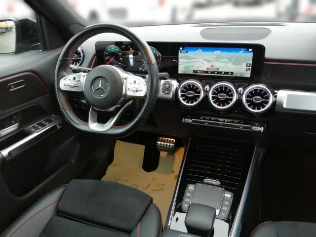 Mercedes-Benz GLB 200 AMG Line