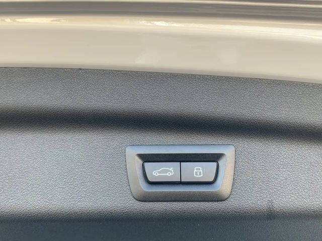 BMW 220 220i Active Tourer