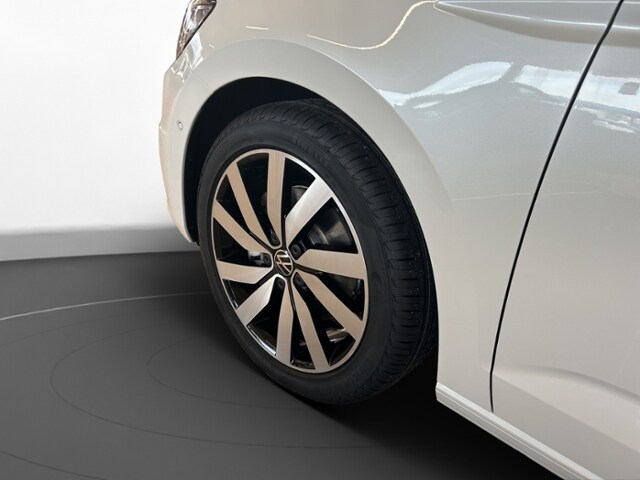 Volkswagen Touran 1.5 TSI DSG