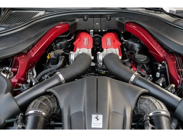 Ferrari Roma *ADAS*Carbon+LED*Alcantara*JBL*MagneRide*Matrix-LE