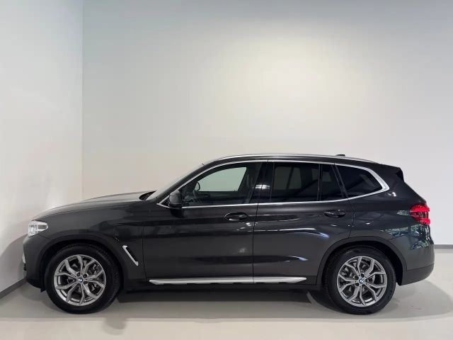 BMW X3 xDrive30e
