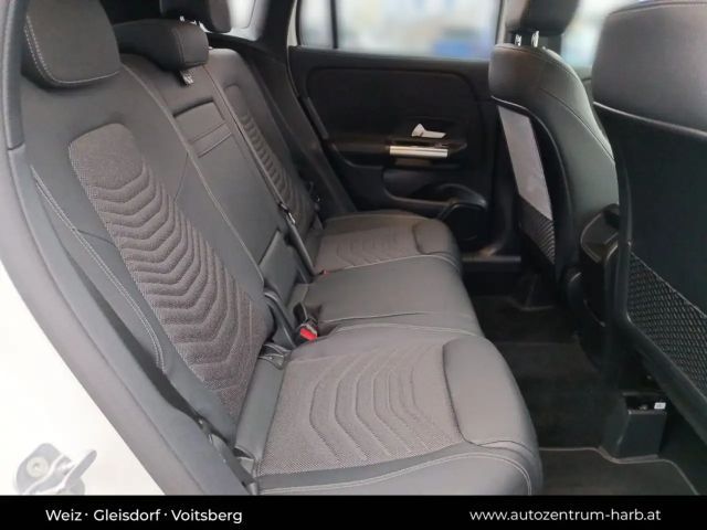 Mercedes-Benz GLA 180 GLA 180