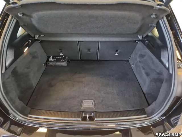 Mercedes-Benz B 180 AMG Line