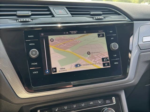 Volkswagen Touran 1.5 TSI DSG