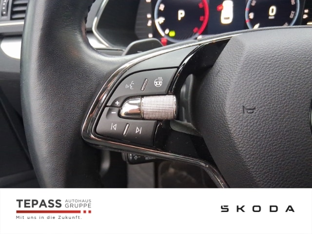 Skoda Superb 2.0 TDI Ambition Combi