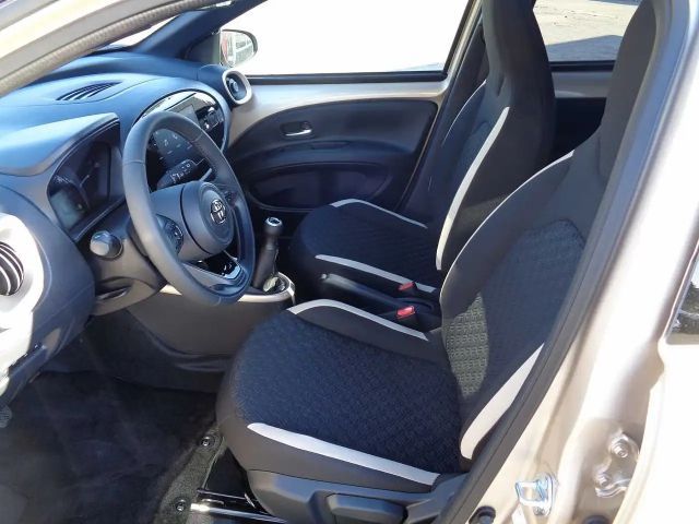 Toyota Aygo X Teamplayer