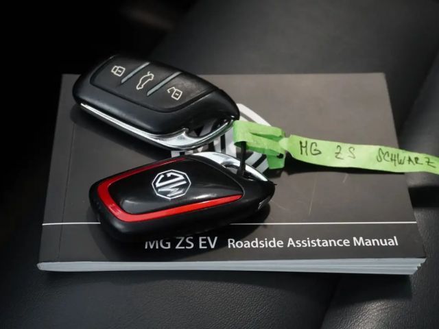 MG ZS 50 kWh EV Luxury