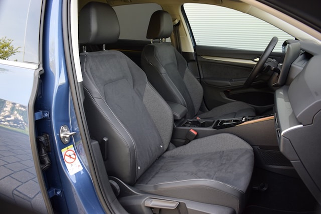 Volkswagen Golf 1.5 eTSI Golf VIII Style