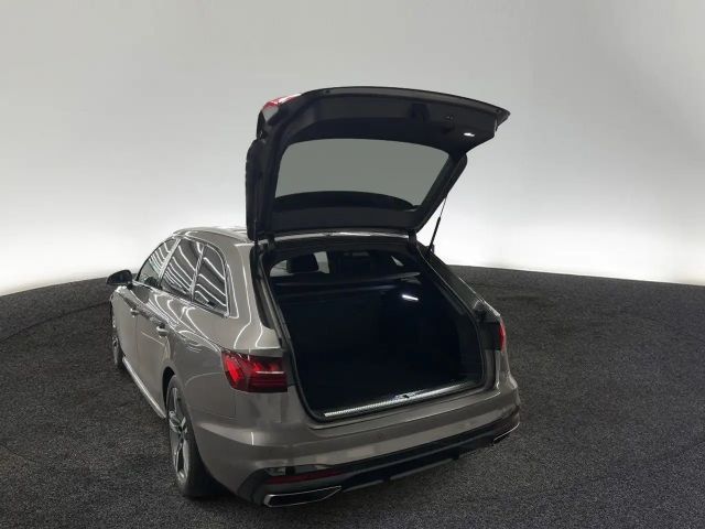 Audi A4 35 TDI S-Line