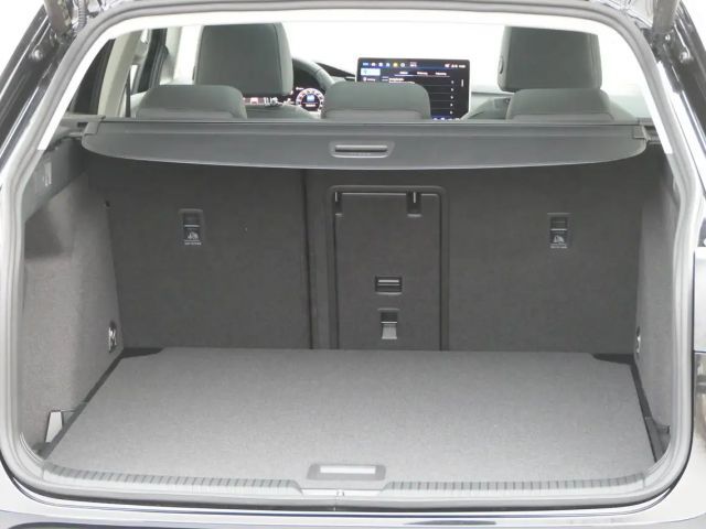 Volkswagen Golf Business DSG Variant