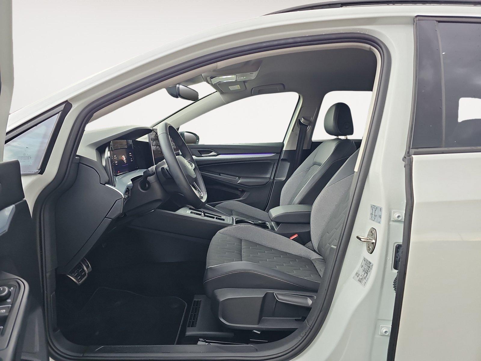 Volkswagen Golf 1.5 eTSI Golf VIII Variant